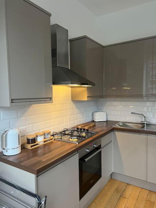 Stylish One Bedroom Apartment In The Heart Of Angel London Luaran gambar